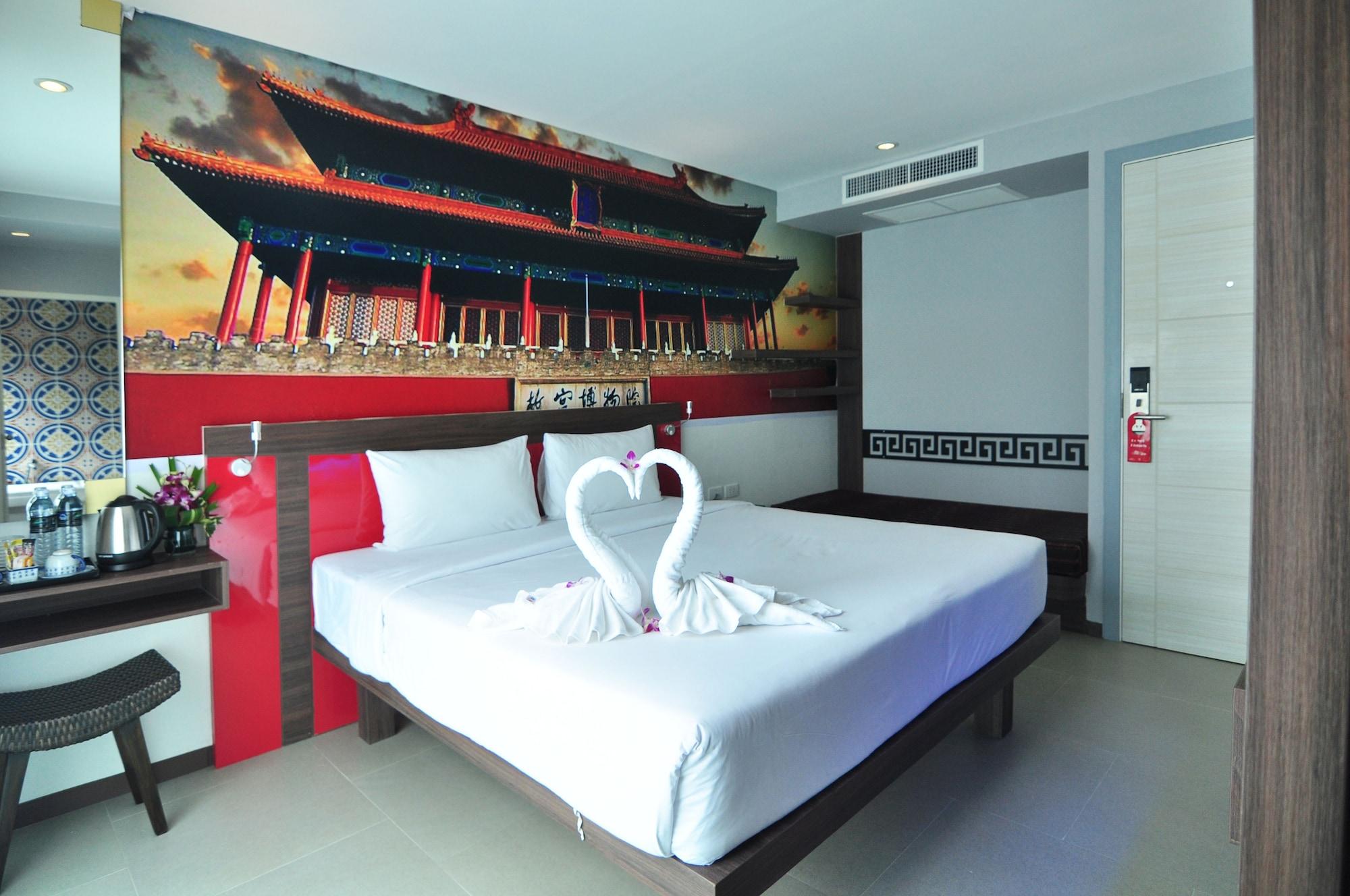 The Aim Patong Hotel Екстер'єр фото