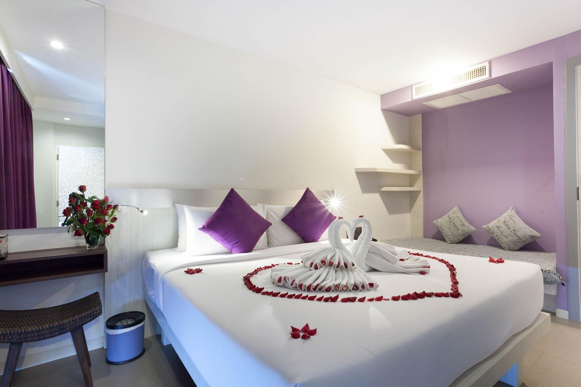 The Aim Patong Hotel Екстер'єр фото